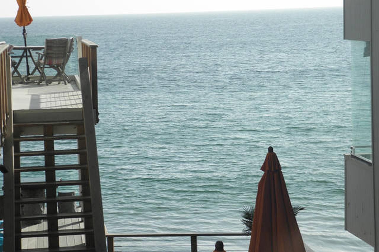Malibu Private Beach Apartments Exterior photo